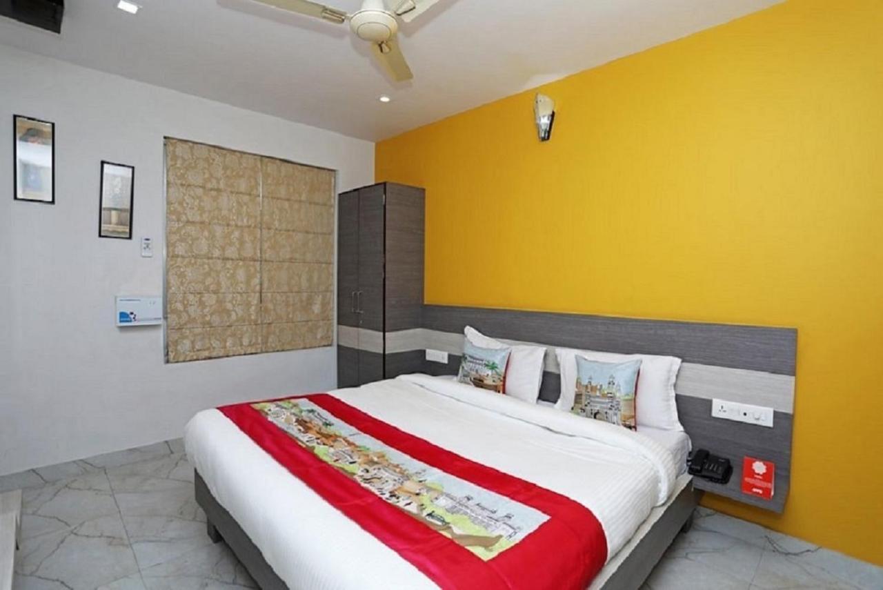 Chandramouli Hotel Jaipur Bagian luar foto